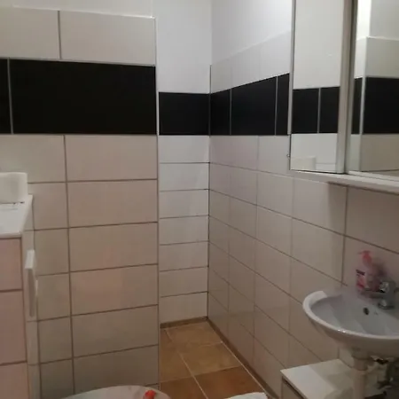 Schlosswache-zerbst Casa de hóspedes 3*